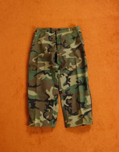 90&#039;s USARMY ECWCS GORE TEX COLD WEATHER WOODLAND CAMO TROUSERS ( DEAD STOCK , L / S size )