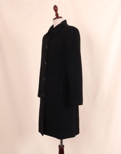in due  black coat ( MADE IN ITALY, S size )