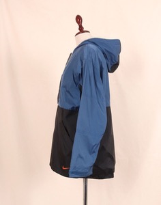 NIKE Windbreaker Half Zip Jacket ( S size )