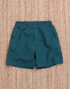 The North Face Essential Shorts ( M size )