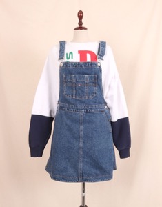 tommy jeans  denim overall dress ( XS size )