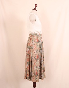 LANOVIAN  Floral Skirt ( MADE IN JAPAN , 23 inc )