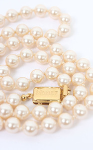 MONET  PEARL NECKLACE
